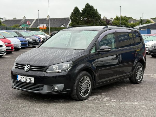 Volkswagen Touran MPV, Petrol, 2012, Black
