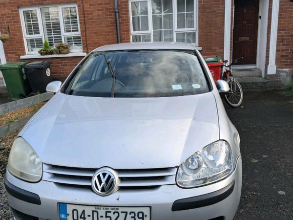 Volkswagen Golf Hatchback, Petrol, 2004, Silver