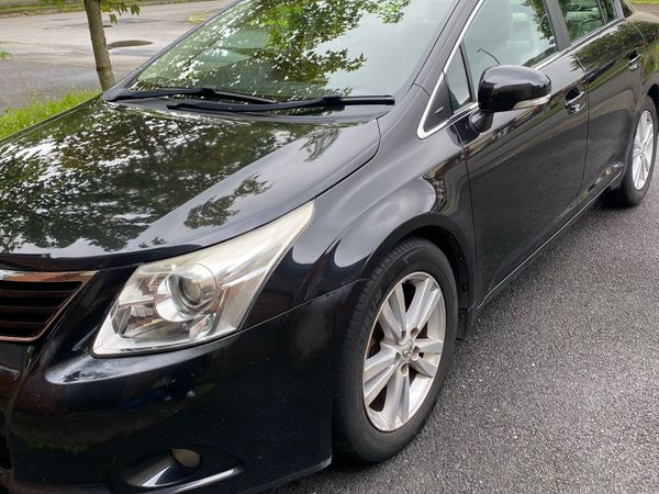 Toyota Avensis Saloon, Diesel, 2011, Black