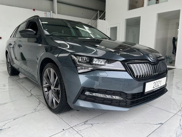Skoda Superb Estate, Petrol Hybrid, 2021, Grey