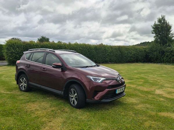 Toyota RAV4 SUV, Diesel, 2017, Red