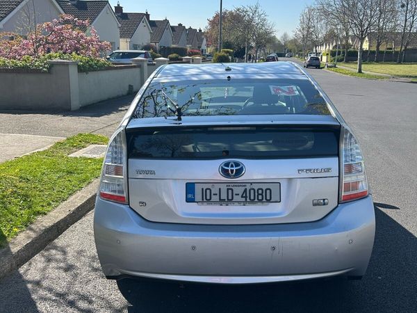 Toyota Prius Hatchback, Petrol Hybrid, 2010, Silver