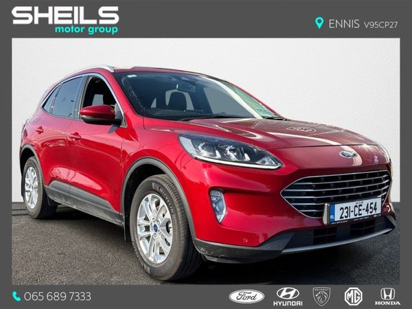 Ford Kuga SUV, Petrol Hybrid, 2023, Red