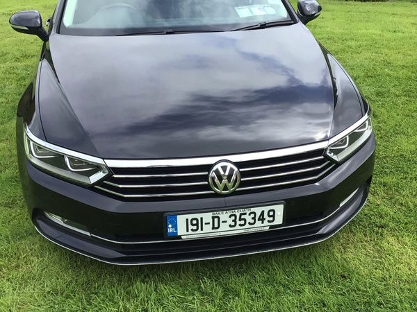 Volkswagen Passat Saloon, Diesel, 2019, Black