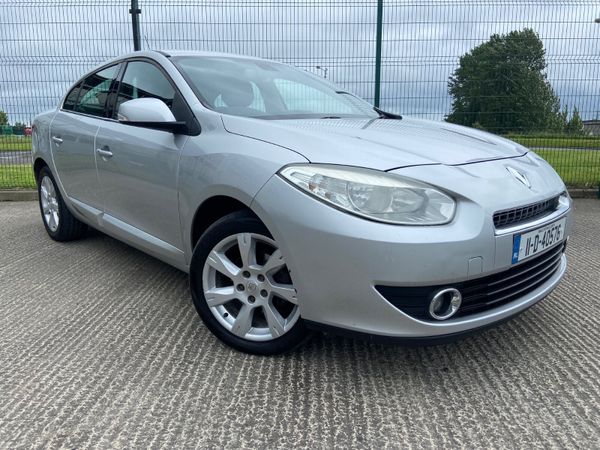 Renault Fluence Saloon, Diesel, 2011, Silver