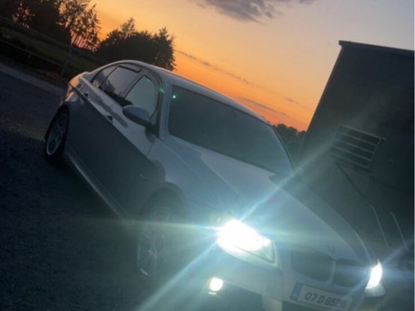 BMW 3-Series Saloon, Diesel, 2007, Silver