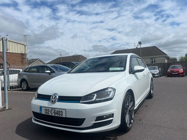Volkswagen Golf Hatchback, Diesel, 2013, White