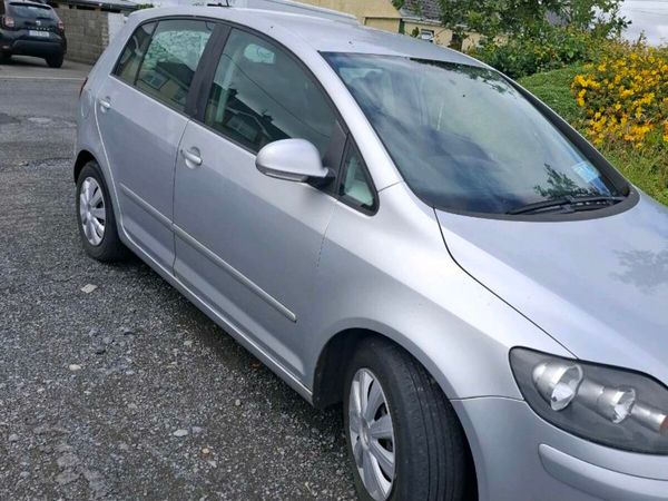 Volkswagen Golf Hatchback, Petrol, 2009, Silver