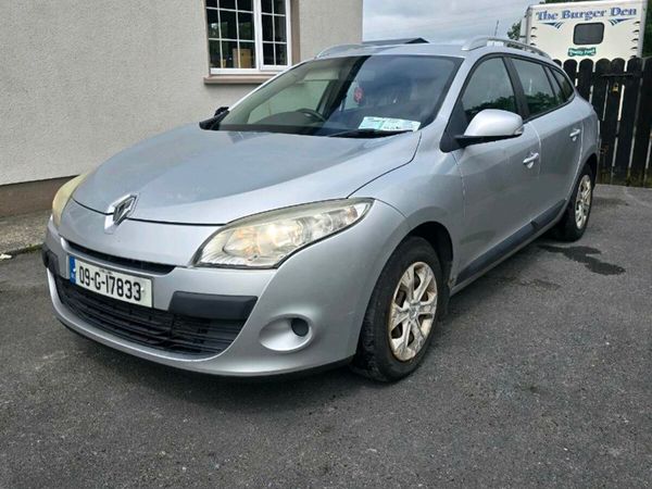 Renault Megane Hatchback, Diesel, 2009, Silver
