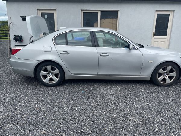 BMW 5-Series Saloon, Diesel, 2008, Silver