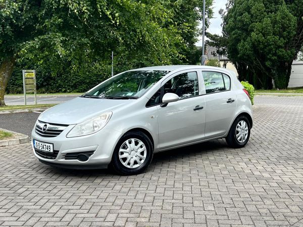Opel Corsa Hatchback, Petrol, 2010, Silver