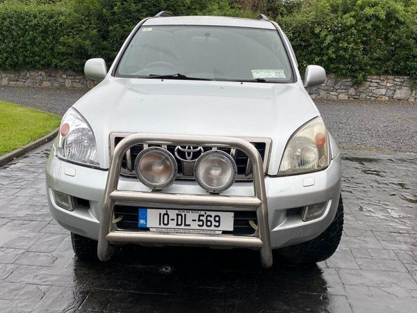Toyota Land Cruiser SUV, Diesel, 2010, Silver