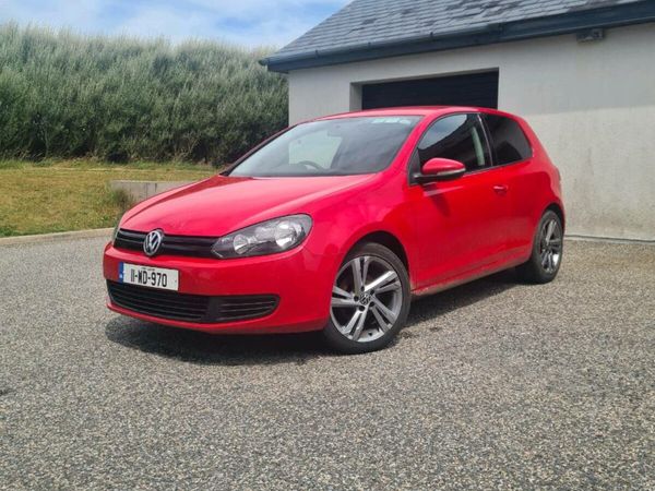Volkswagen Golf Hatchback, Diesel, 2011, Red
