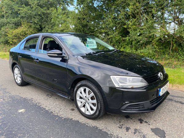 Volkswagen Jetta Saloon, Diesel, 2013, Black