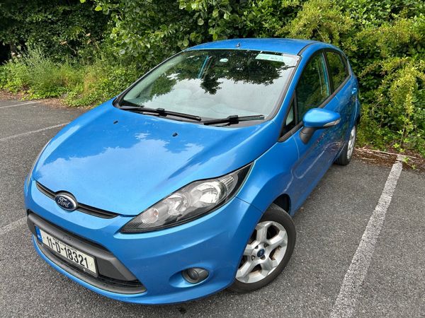 Ford Fiesta Hatchback, Petrol, 2011, Blue