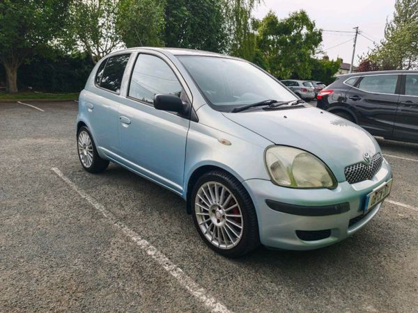 Toyota Yaris Hatchback, Petrol, 2005, Blue
