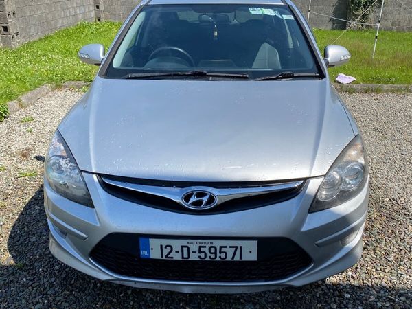 Hyundai i30 Hatchback, Diesel, 2012, Silver
