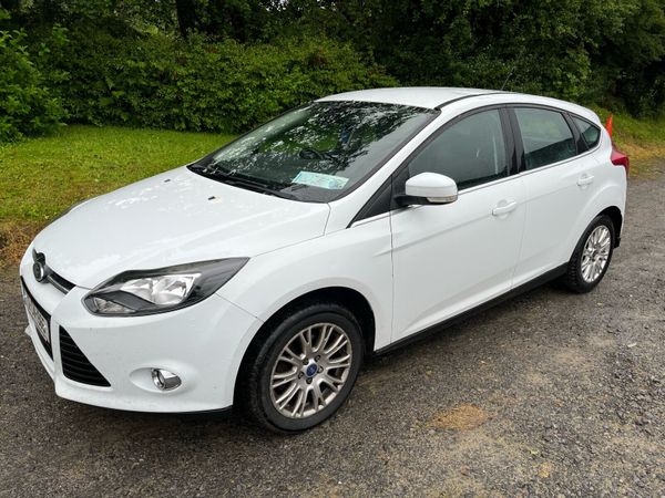 Ford Focus Hatchback, Diesel, 2012, White