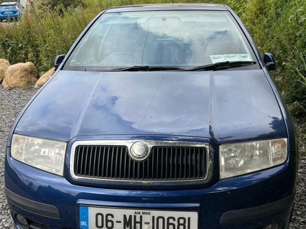 Skoda Fabia Hatchback, Petrol, 2006, Blue