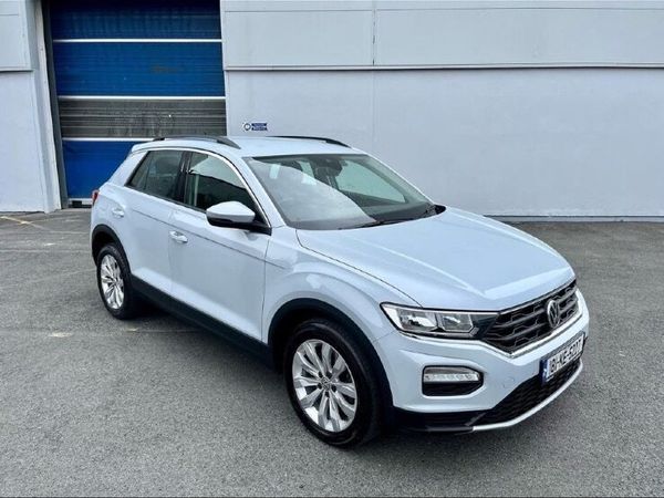 Volkswagen T-Roc SUV, Petrol, 2018, Silver