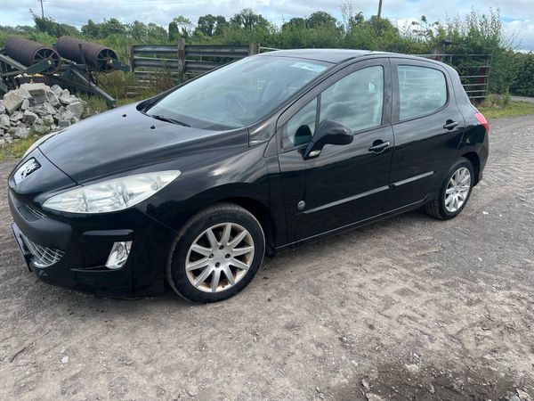 Peugeot 308 Hatchback, Diesel, 2011, Black