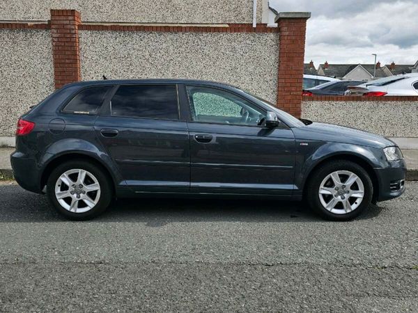 Audi A3 Hatchback, Diesel, 2010, Grey