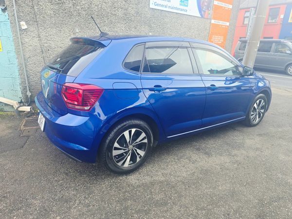 Volkswagen Polo Hatchback, Petrol, 2018, Blue