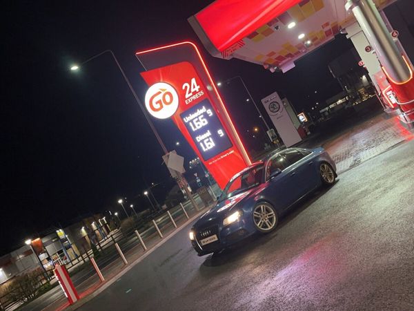 Audi A4 Saloon, Diesel, 2010, Blue