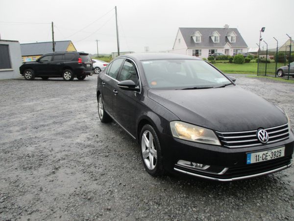 Volkswagen Passat Saloon, Diesel, 2011, Black