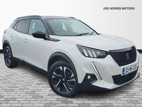 Peugeot 2008 MPV, Petrol, 2022, White