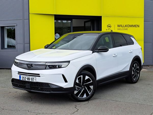 Opel Grandland SUV, Petrol Hybrid, 2025, White