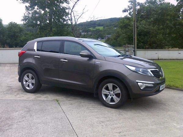 Kia Sportage SUV, Diesel, 2014, Brown