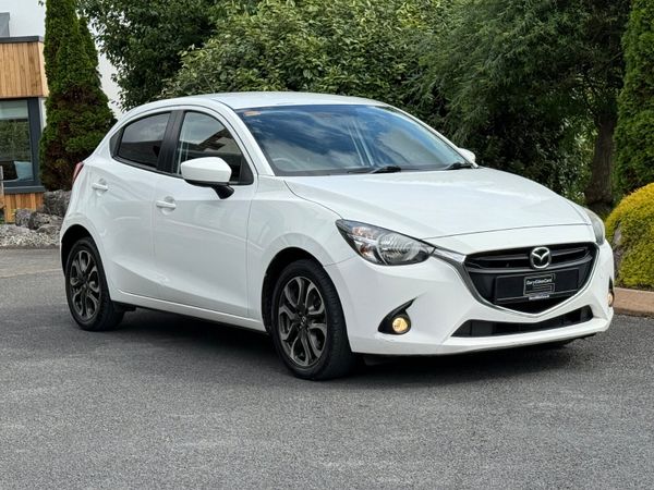 Mazda Mazda2 Hatchback, Petrol, 2017, White