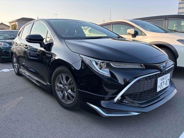 Toyota Corolla Hatchback, Petrol Hybrid, 2019, Blue