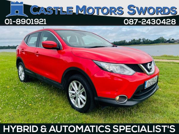 Nissan Qashqai Hatchback, Diesel, 2017, Red