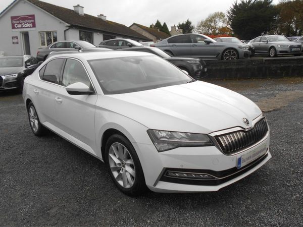 Skoda Superb Hatchback, Petrol Plug-in Hybrid, 2021, White