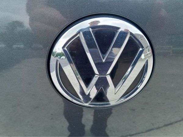 Volkswagen Passat Saloon, Diesel, 2018, Grey