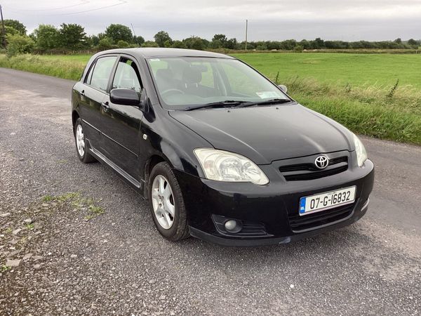 Toyota Corolla Hatchback, Petrol, 2007, Black