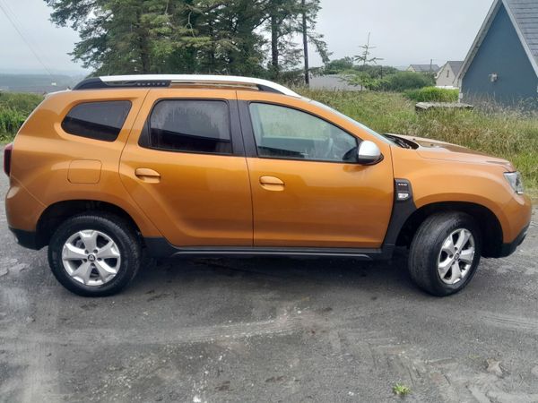 Dacia Duster SUV, Diesel, 2019, Orange