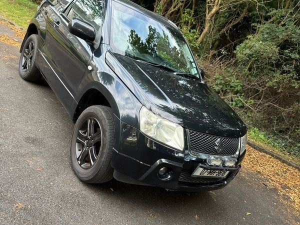 Suzuki Grand Vitara SUV, Petrol, 2007, Black