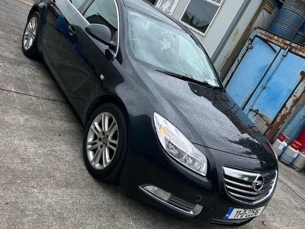 Opel Insignia MPV, Diesel, 2011, Black