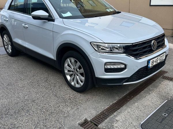Volkswagen T-Roc SUV, Petrol, 2018, Silver