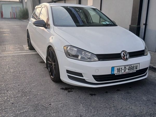 Volkswagen Golf Estate, Diesel, 2016, White