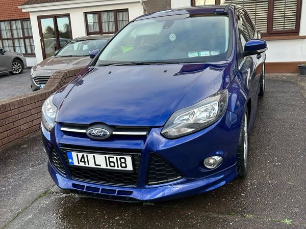 Ford Focus Hatchback, Diesel, 2014, Blue