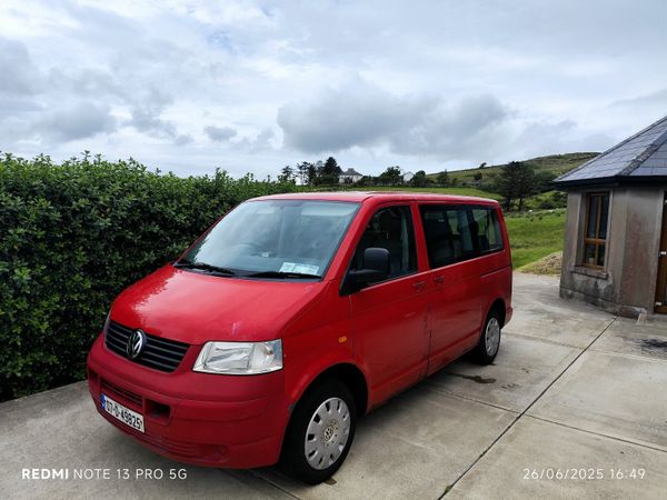 Volkswagen Shuttle Minibus, Diesel, 2007, Red