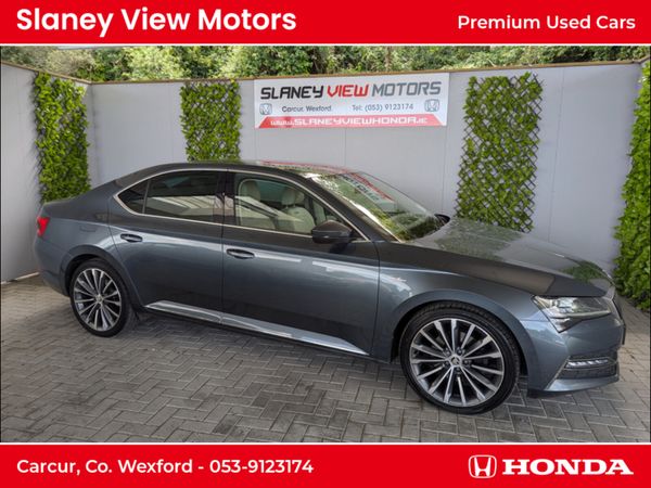Skoda Superb Hatchback, Diesel, 2020, Grey