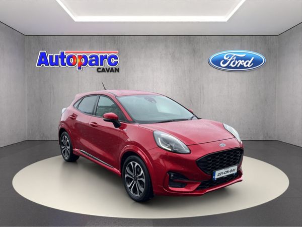 Ford Puma MPV, Petrol Hybrid, 2022, Red
