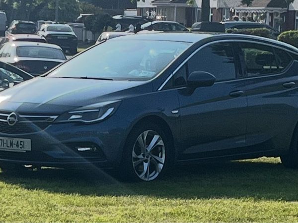Opel Astra Hatchback, Diesel, 2017, Blue