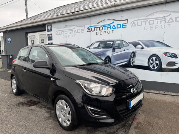 Hyundai i20 Hatchback, Petrol, 2013, Black