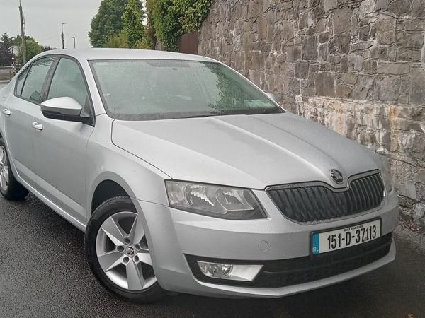 Skoda Octavia Saloon, Diesel, 2015, Silver